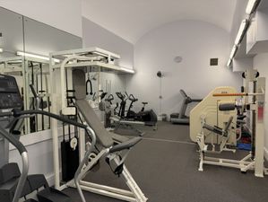 Photo 13- click for photo gallery